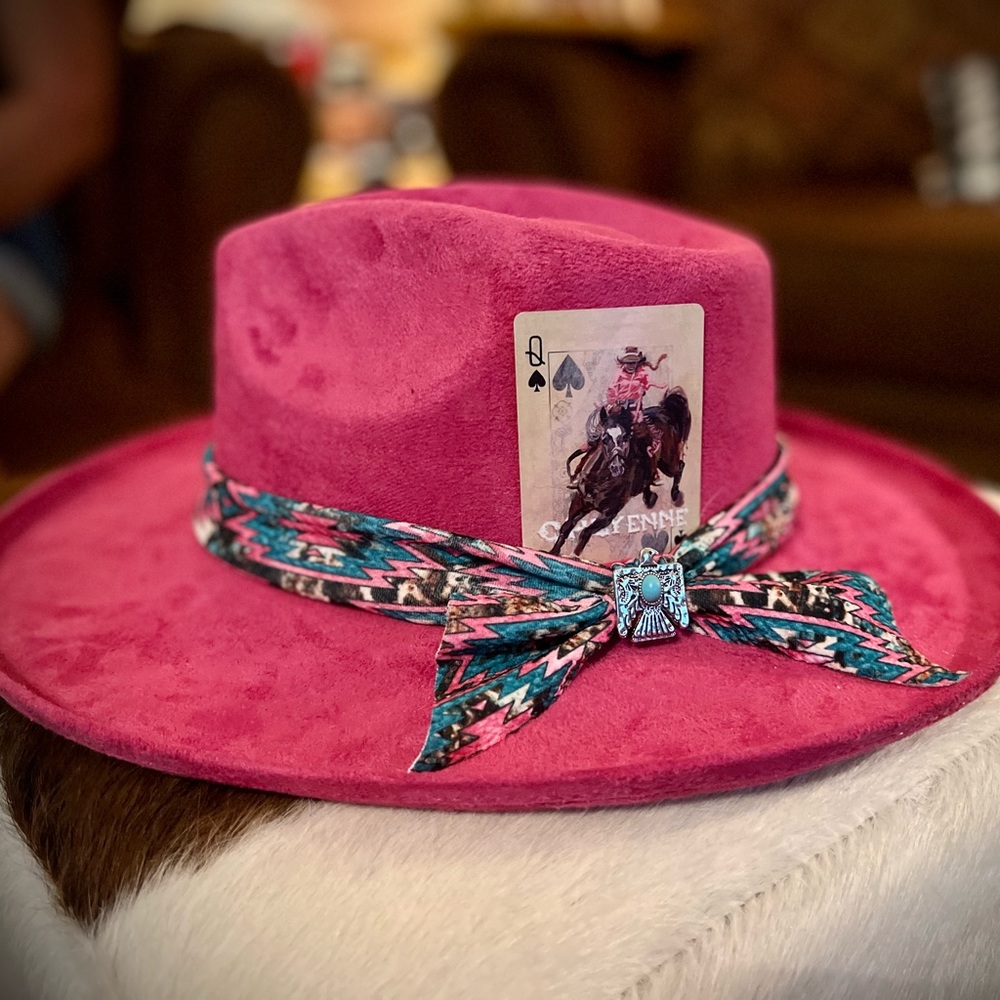 One size fits most wide brim ranch style hat